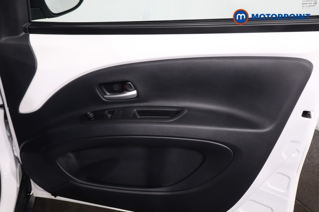 Used Toyota Aygo X 2024 for sale - 77997949: Photo 30