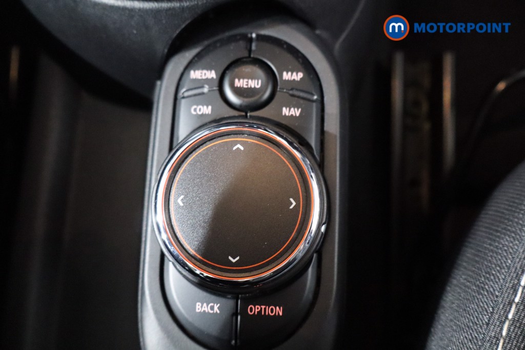 Used MINI Hatch 2018 for sale - 76958087: Photo 24