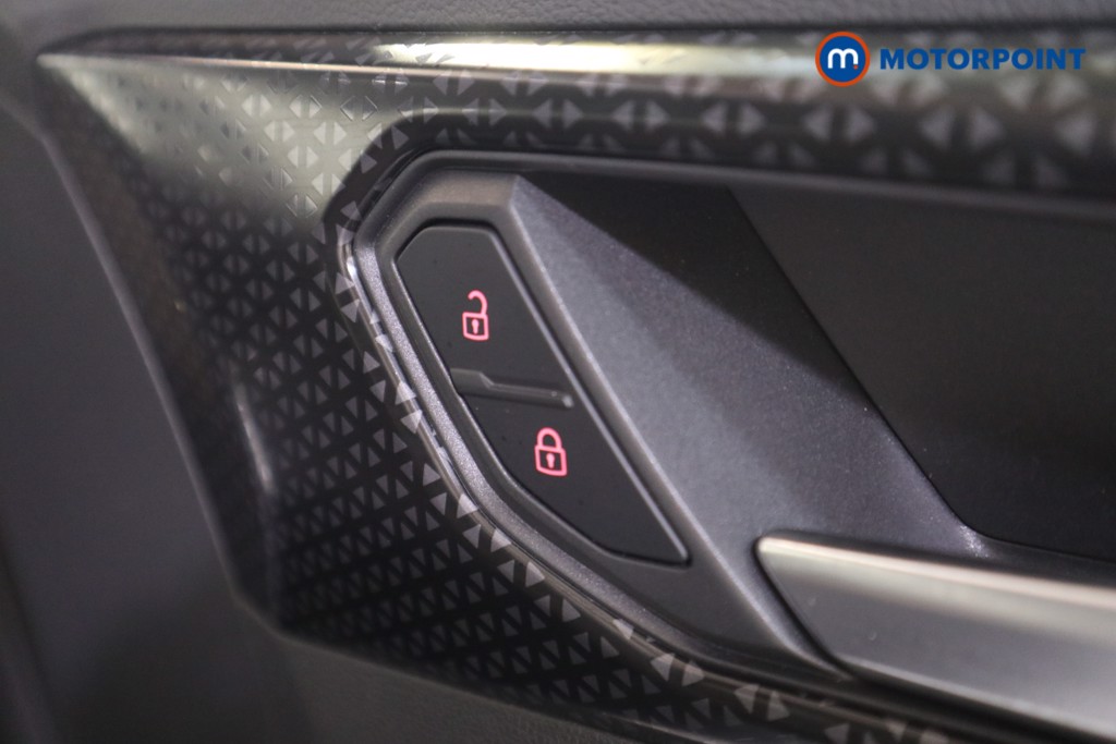 Used Volkswagen T-Cross 2021 for sale - 76554620: Photo 18