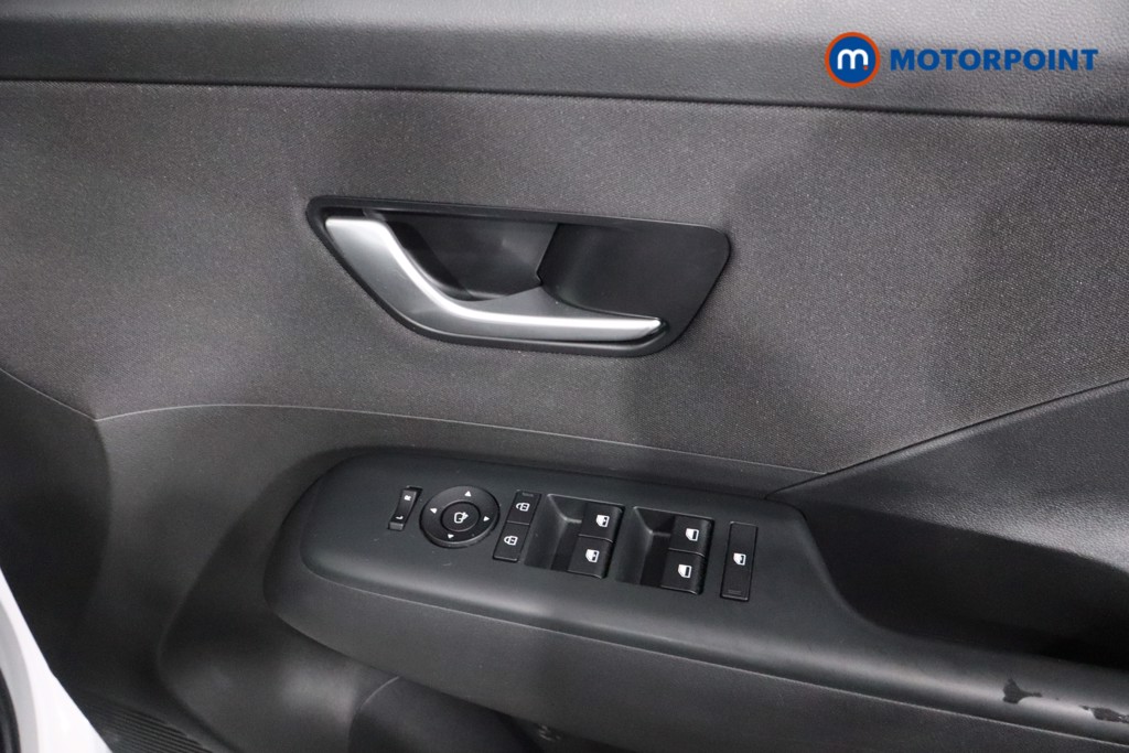 Used Hyundai KONA 2025 for sale - 77650700: Photo 32