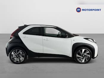 Used Toyota Aygo X 2024 for sale - 79736250: Photo