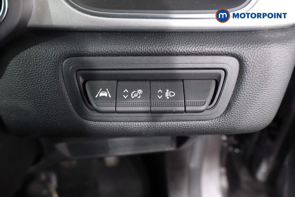 Used Renault Captur 2021 for sale - 76491756: Photo 29