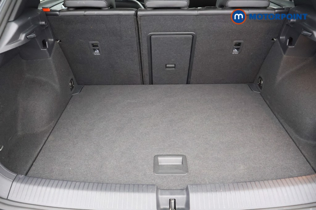 Used Volkswagen T-Roc 2023 for sale - 76355829: Photo 18