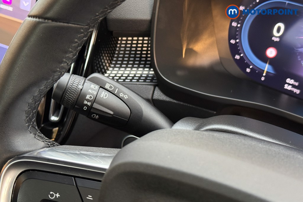 Used Volvo XC40 2024 for sale - 76628359: Photo 26