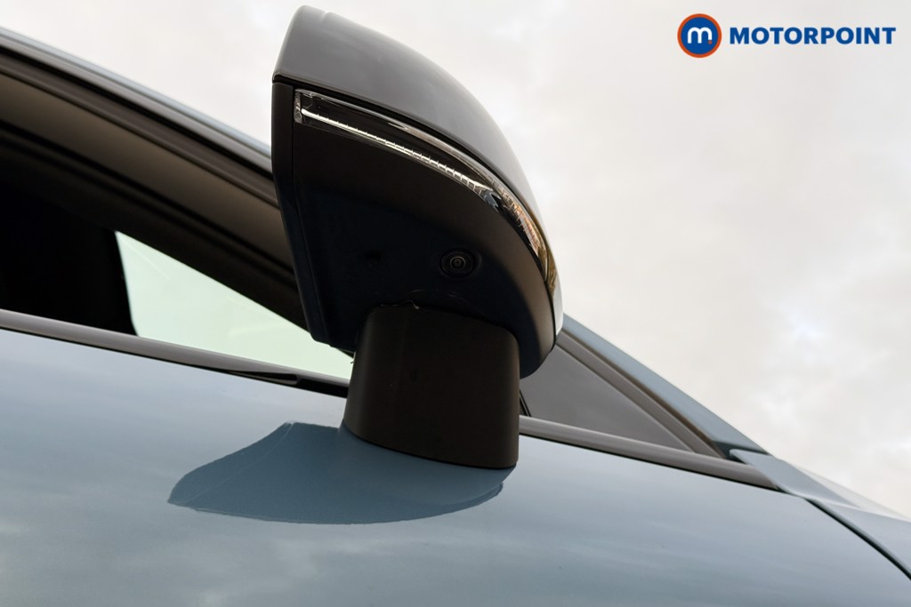 Used Volvo XC40 2024 for sale - 76628359: Photo 33