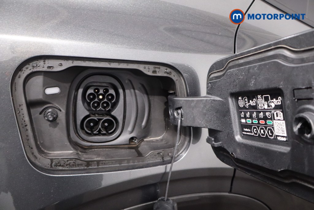 Used Ford Explorer 2025 for sale - 76364167: Photo 43
