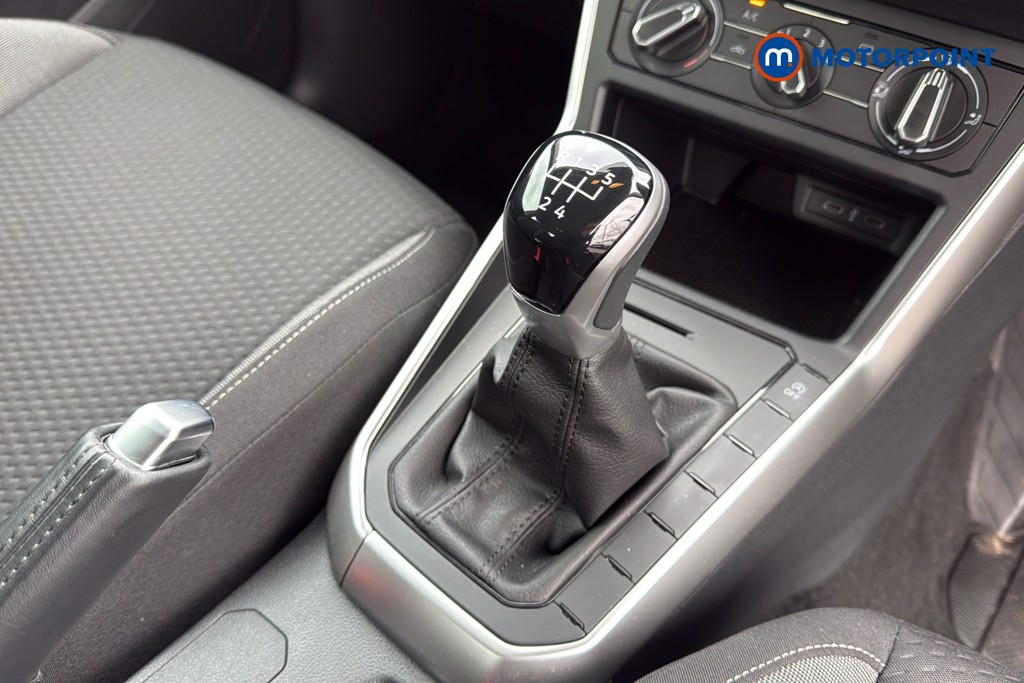 Used Volkswagen Polo 2024 for sale - 77872826: Photo 20