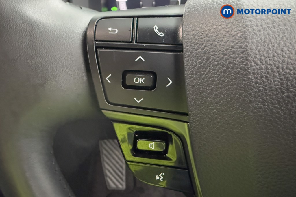Used Toyota C-HR 2024 for sale - 76278811: Photo 12