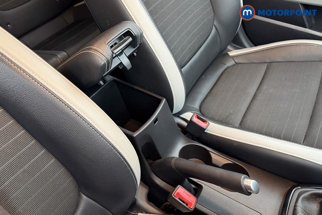 Used Kia Stonic 2020 for sale - 76568864: Photo 21