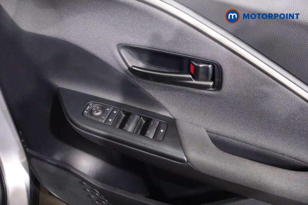 Used Toyota C-HR 2024 for sale - 77604415: Photo 32