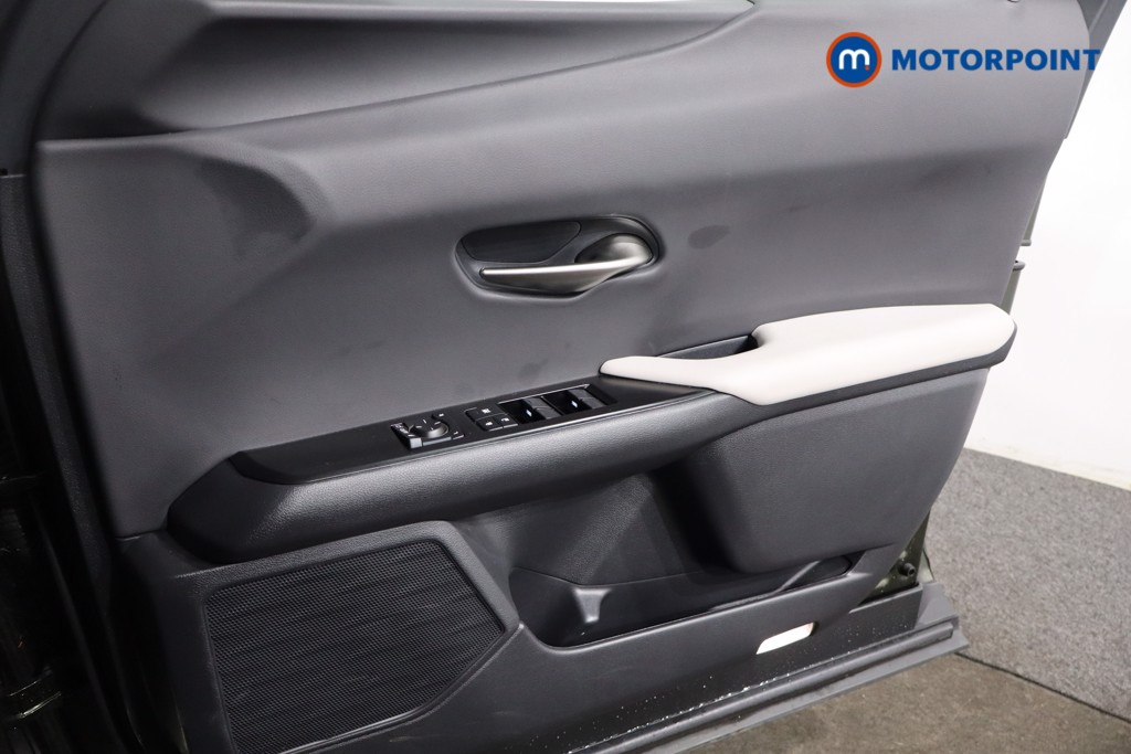 Used Lexus UX 2022 for sale - 76693759: Photo 27