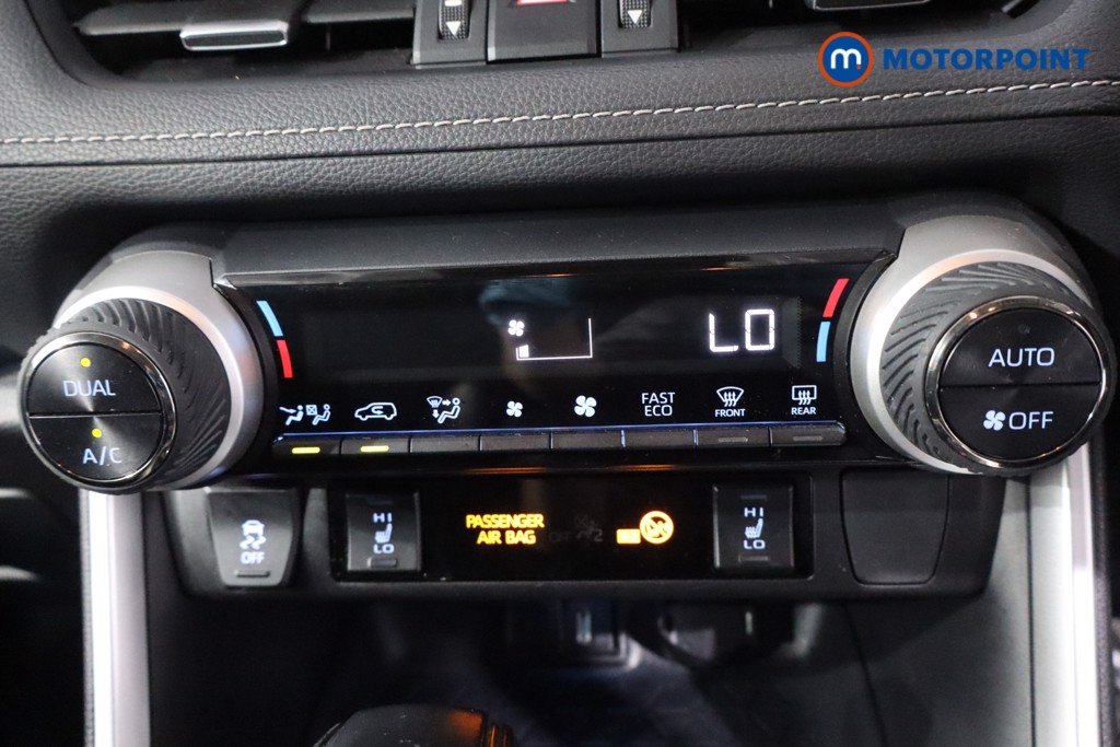 Used Toyota RAV4 2020 for sale - 76526737: Photo 28