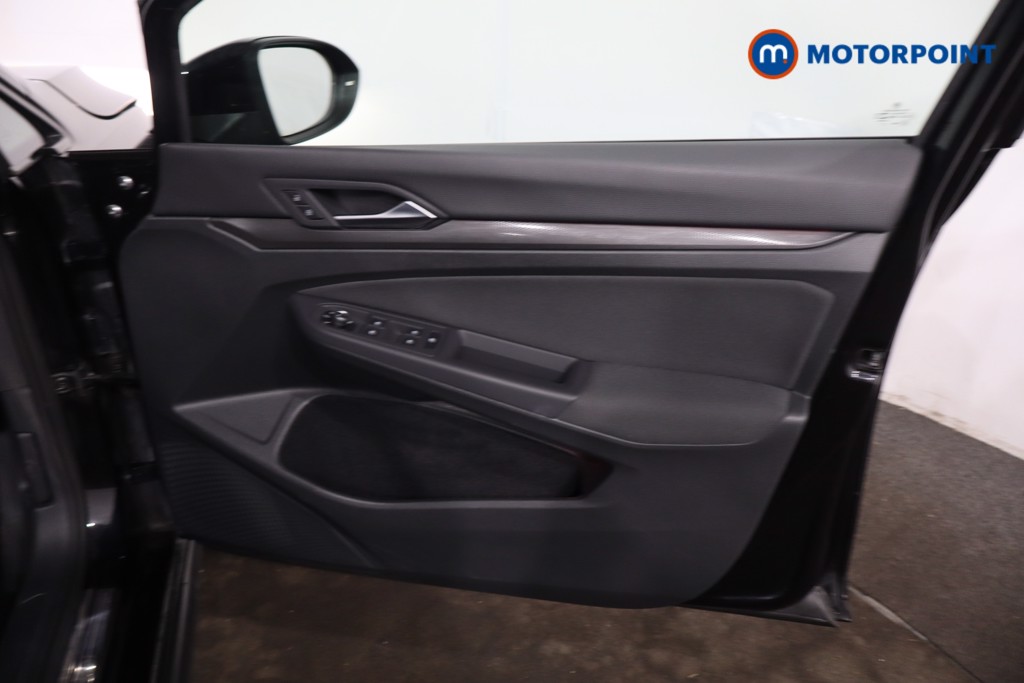 Used Volkswagen Golf 2021 for sale - 78106856: Photo 32