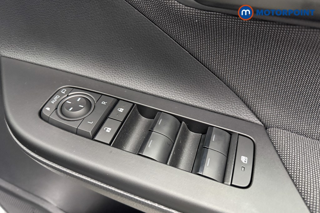 Used Toyota C-HR 2024 for sale - 76105020: Photo 27