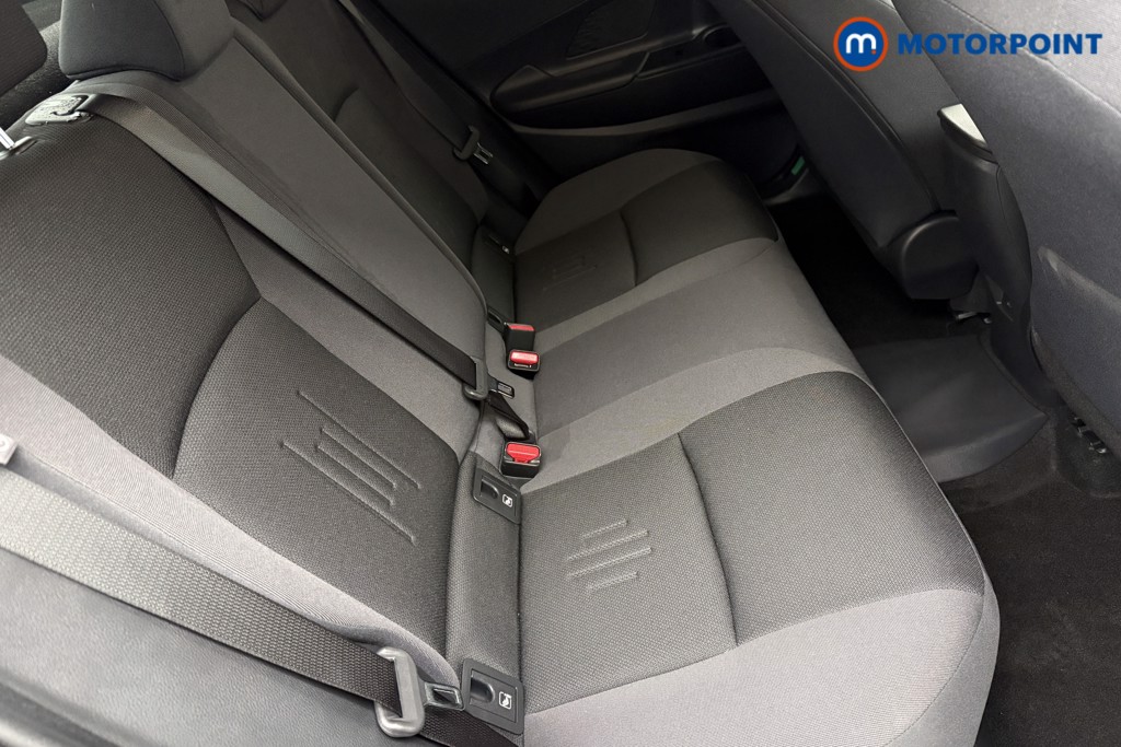 Used Toyota C-HR 2024 for sale - 76105020: Photo 32