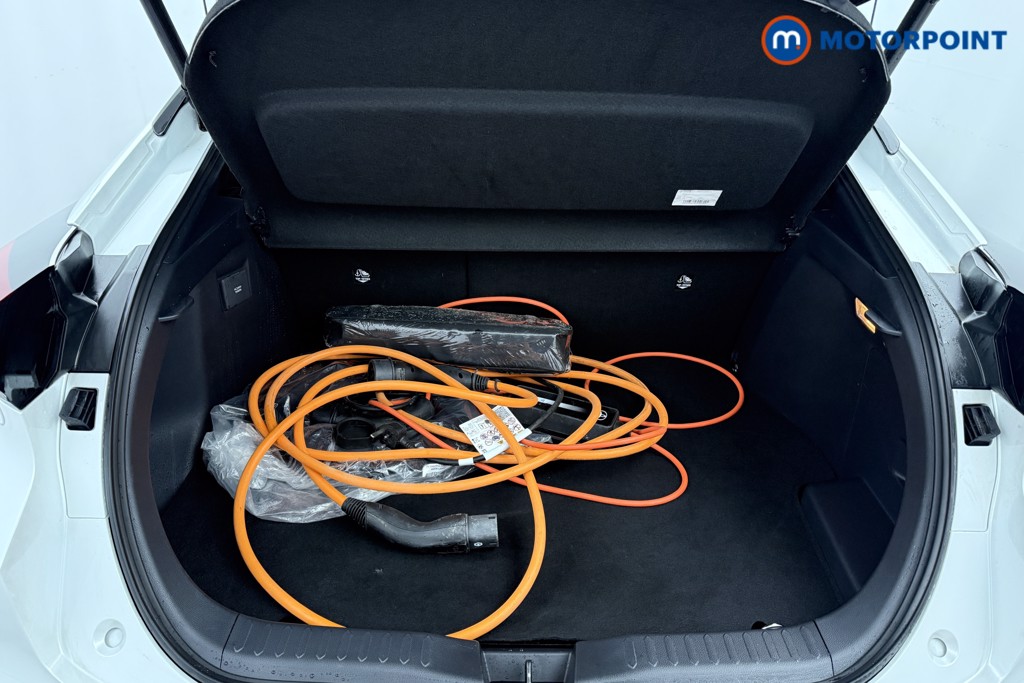 Used Toyota C-HR 2024 for sale - 76105020: Photo 33