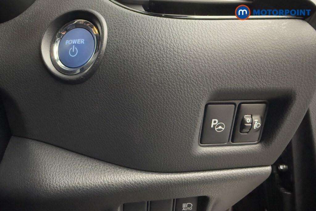 Used Toyota C-HR 2022 for sale - 76232075: Photo 25