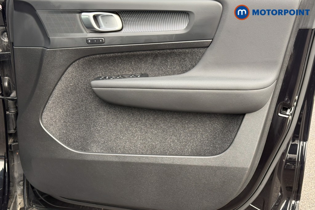 Used Volvo XC40 2024 for sale - 77136514: Photo 18