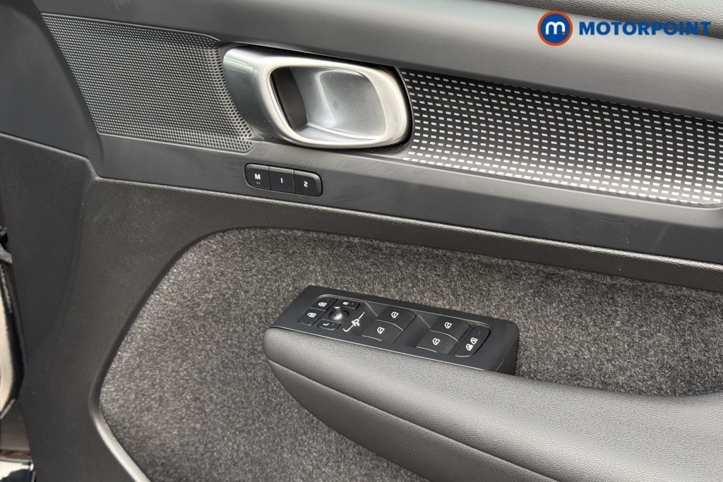 Used Volvo XC40 2024 for sale - 77136514: Photo 19