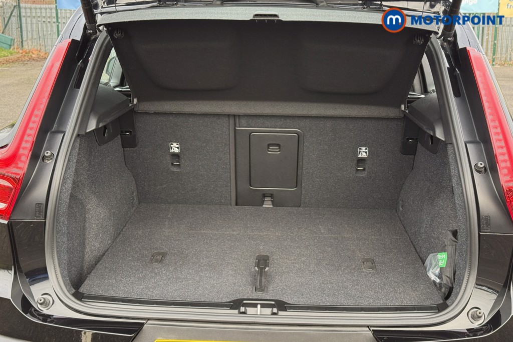 Used Volvo XC40 2024 for sale - 77136514: Photo 33