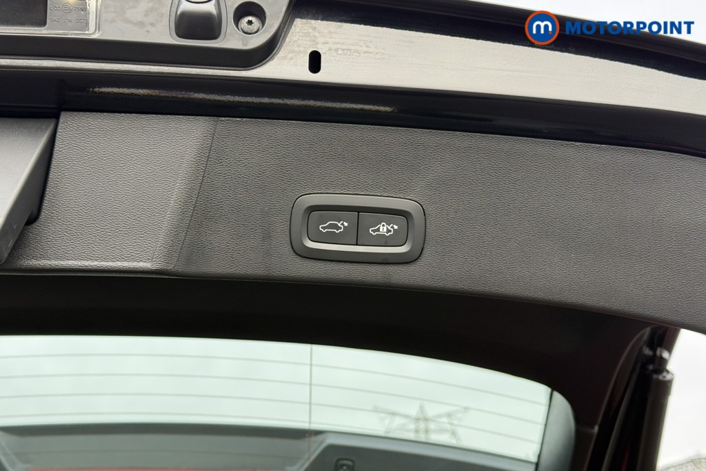 Used Volvo XC40 2024 for sale - 77136514: Photo 34