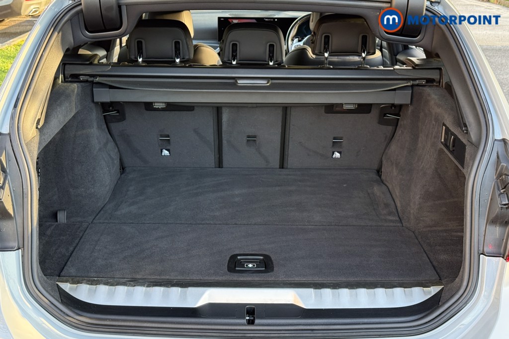 Used BMW 3 Series 2023 for sale - 76807944: Photo 38