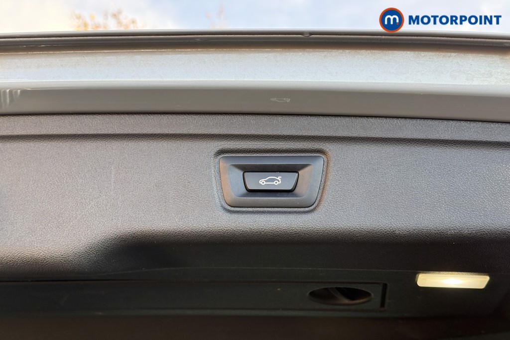 Used BMW 3 Series 2023 for sale - 76807944: Photo 39