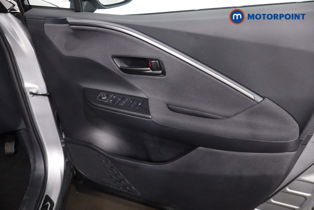 Used Toyota C-HR 2024 for sale - 77975958: Photo 30