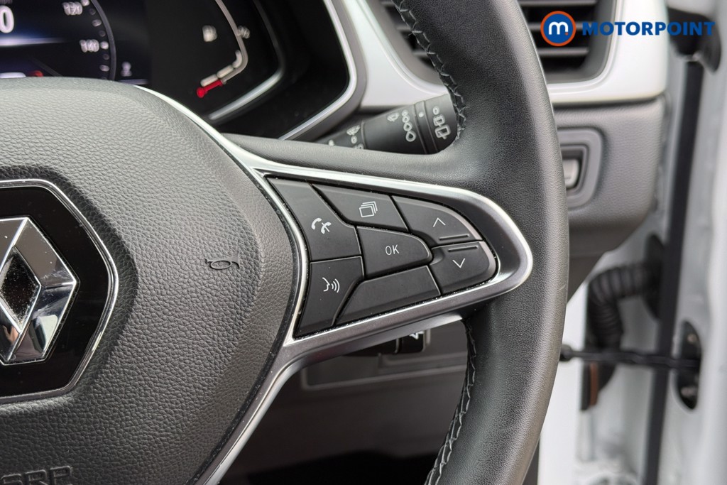 Used Renault Captur 2023 for sale - 76628337: Photo 11