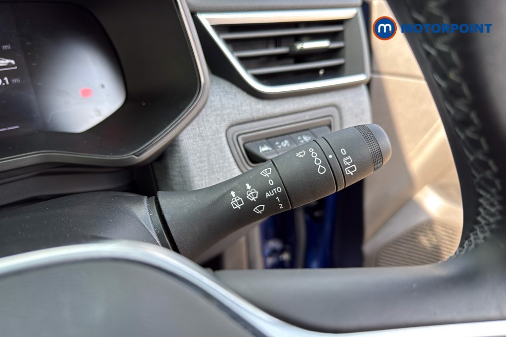 Used Renault Clio for sale - 77901944: Photo 15