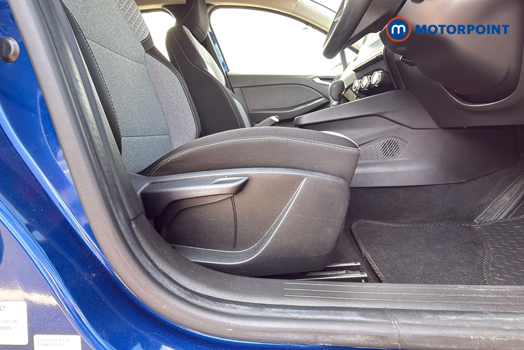 Used Renault Clio for sale - 77901944: Photo 30