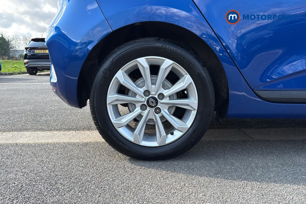 Used Renault Clio for sale - 77901944: Photo 45