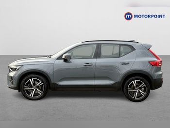 Used Volvo XC40 2023 for sale - 76961059: Photo