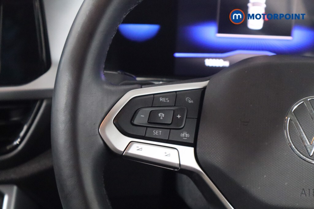Used Volkswagen T-Roc 2023 for sale - 76157636: Photo 15