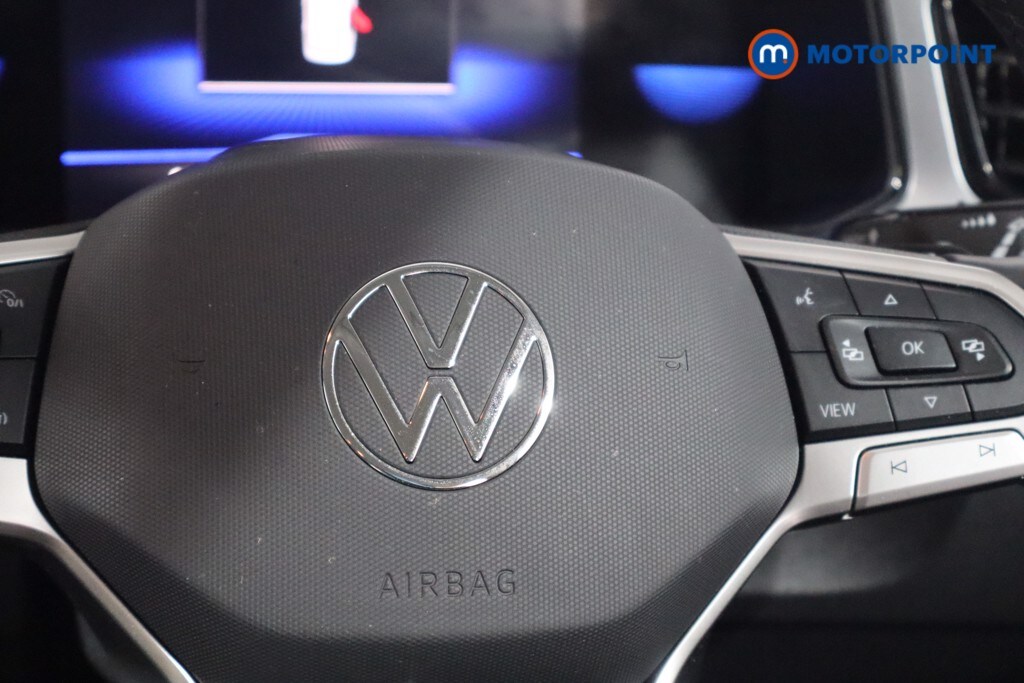 Used Volkswagen T-Roc 2023 for sale - 76157636: Photo 25