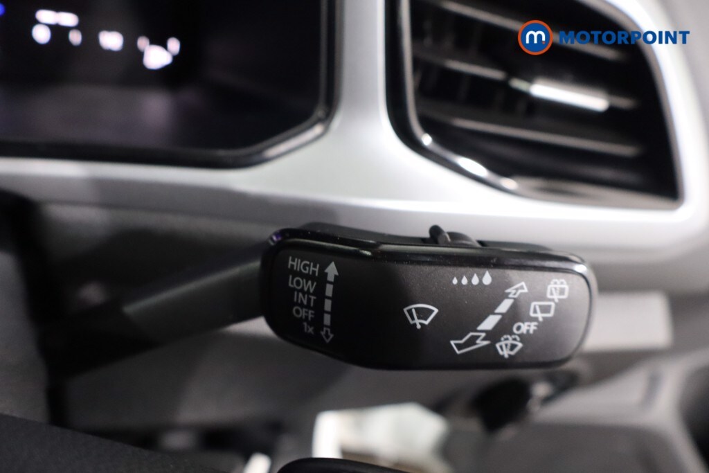 Used Volkswagen T-Roc 2023 for sale - 76157636: Photo 26