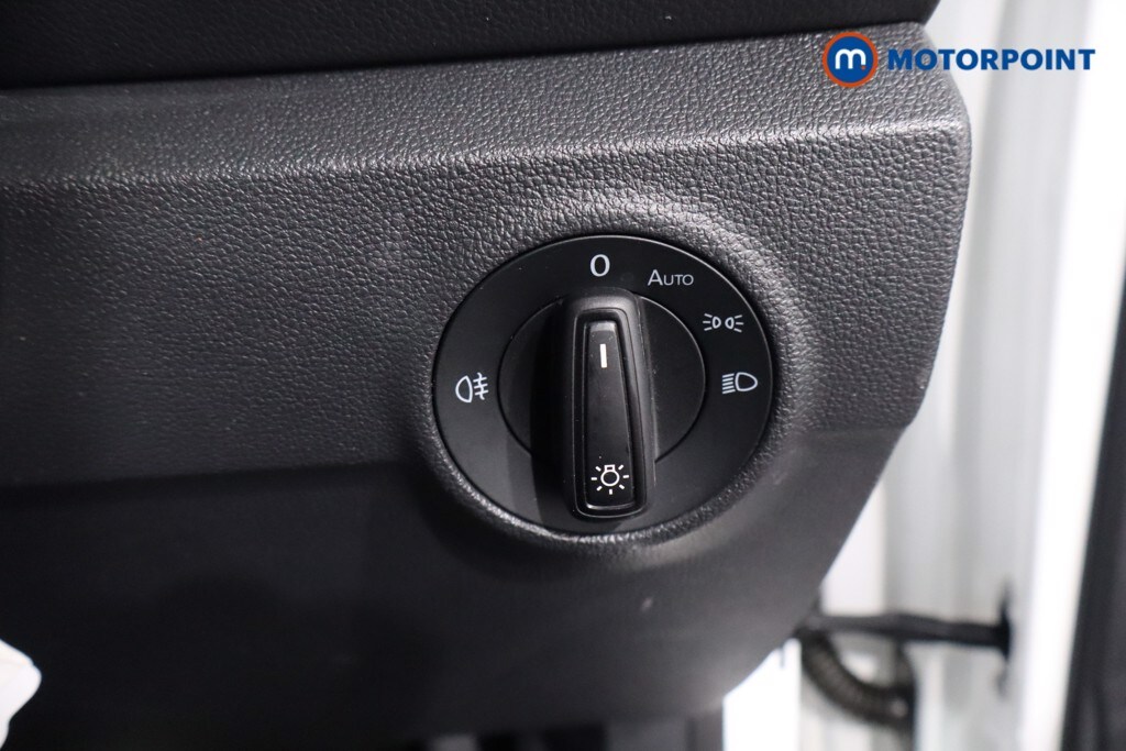 Used Volkswagen T-Roc 2023 for sale - 76157636: Photo 28
