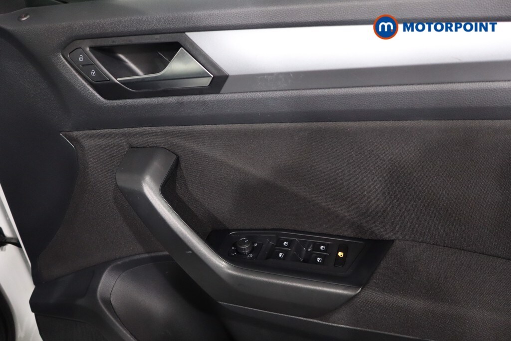 Used Volkswagen T-Roc 2023 for sale - 76157636: Photo 29