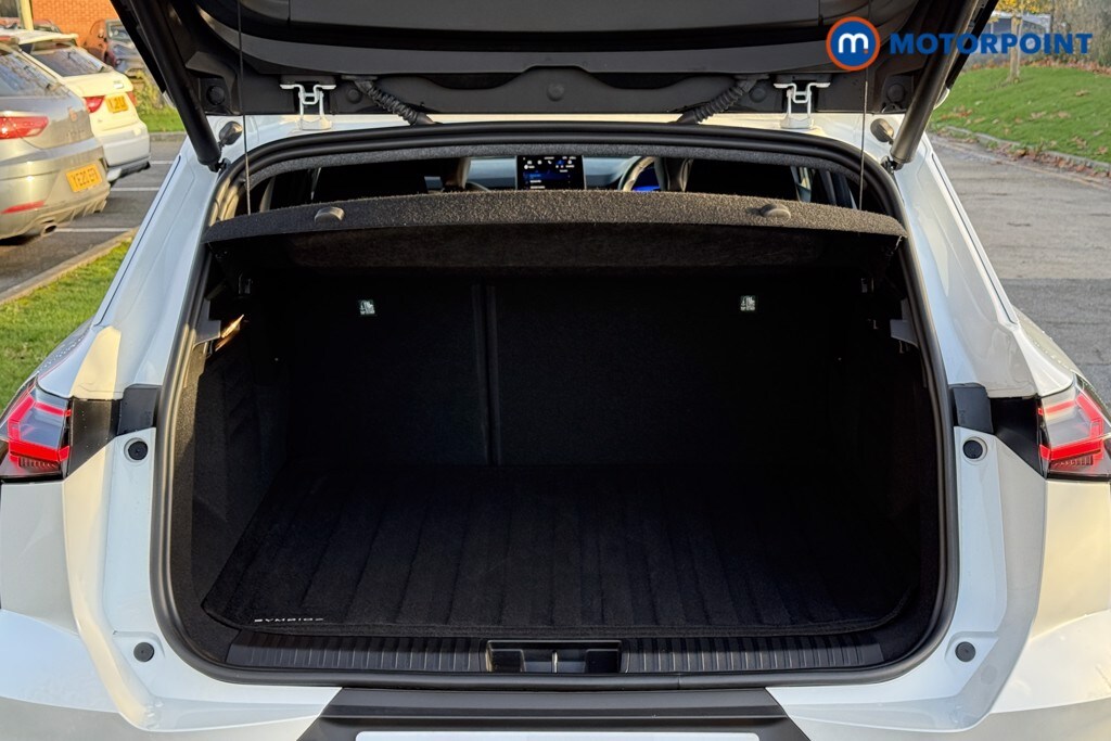 Used Renault Other 2024 for sale - 76739044: Photo 38