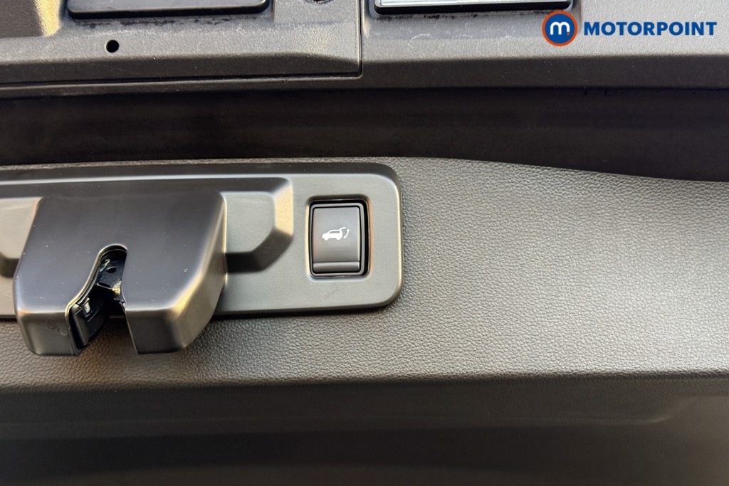 Used Renault Other 2024 for sale - 76739044: Photo 39