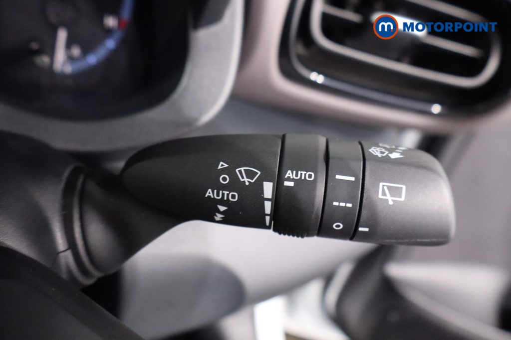 Used Toyota Yaris Cross 2023 for sale - 78081928: Photo 23