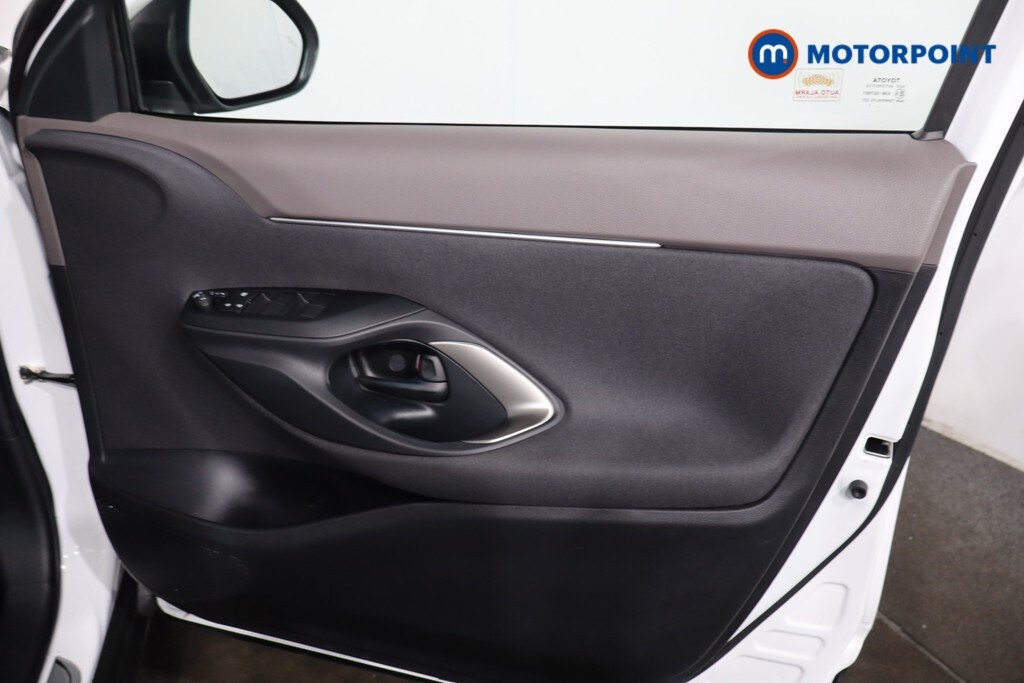 Used Toyota Yaris Cross 2023 for sale - 78081928: Photo 33