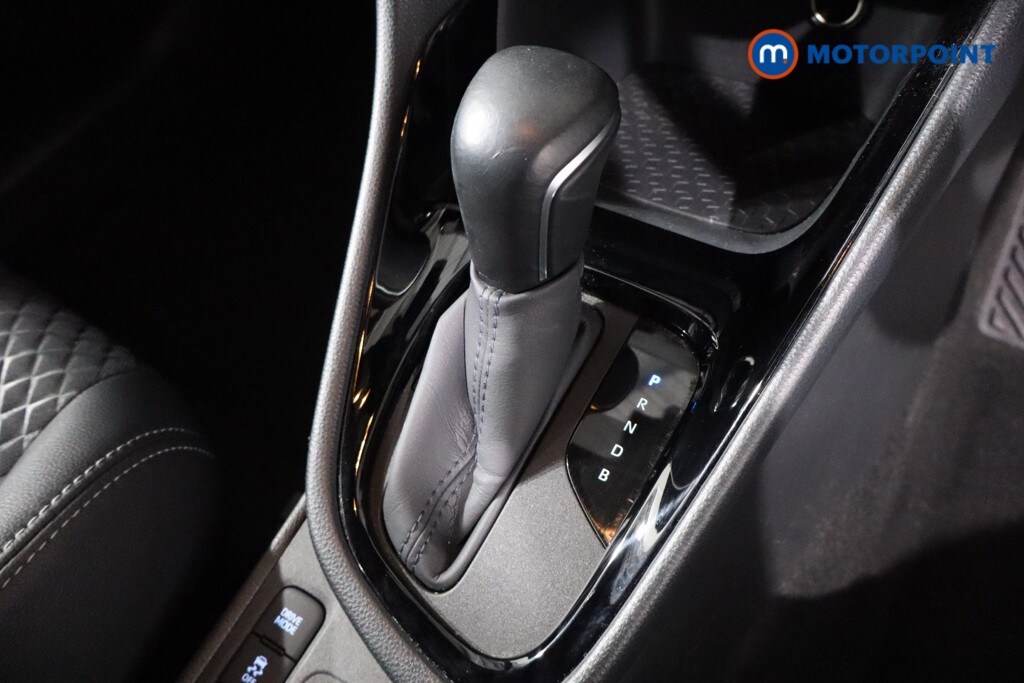 Used Toyota Yaris 2021 for sale - 77665872: Photo 26