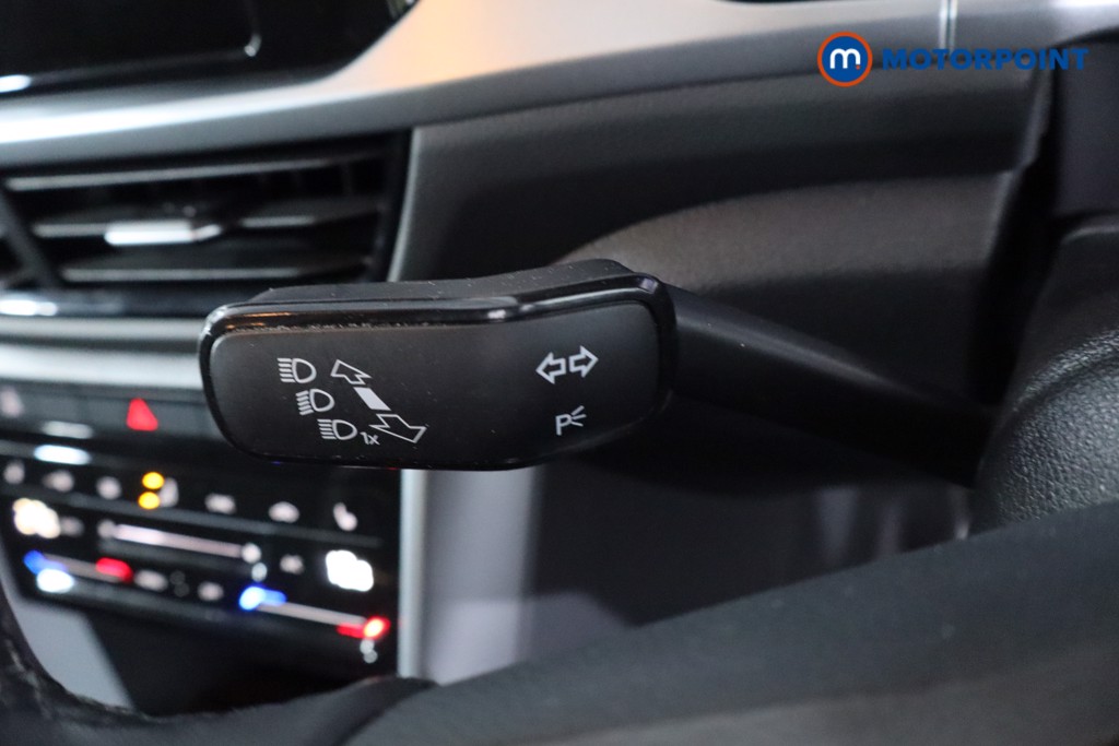 Used Volkswagen T-Roc 2023 for sale - 77747175: Photo 22