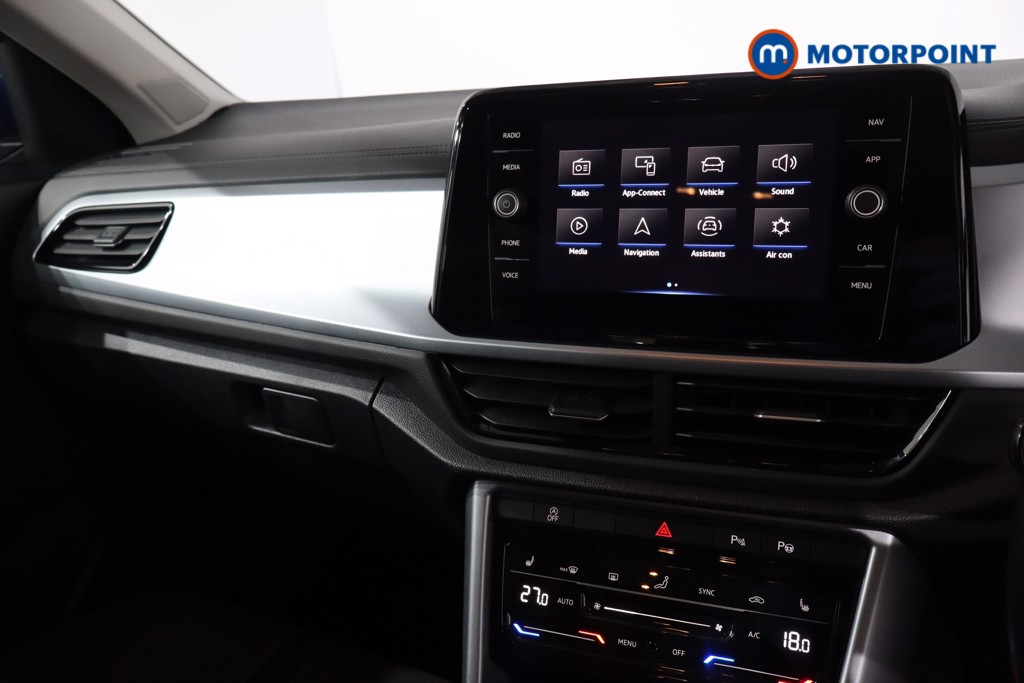 Used Volkswagen T-Roc 2023 for sale - 77747175: Photo 26