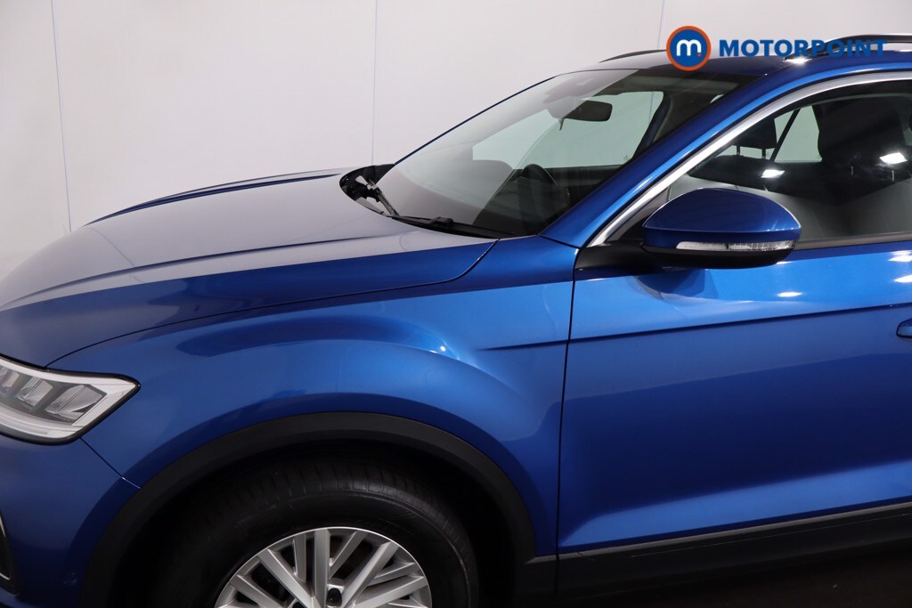 Used Volkswagen T-Roc 2023 for sale - 77747175: Photo 35