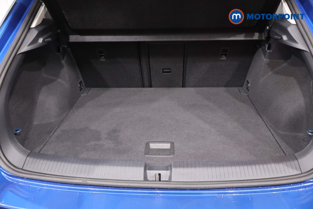 Used Volkswagen T-Roc 2023 for sale - 77747175: Photo 45