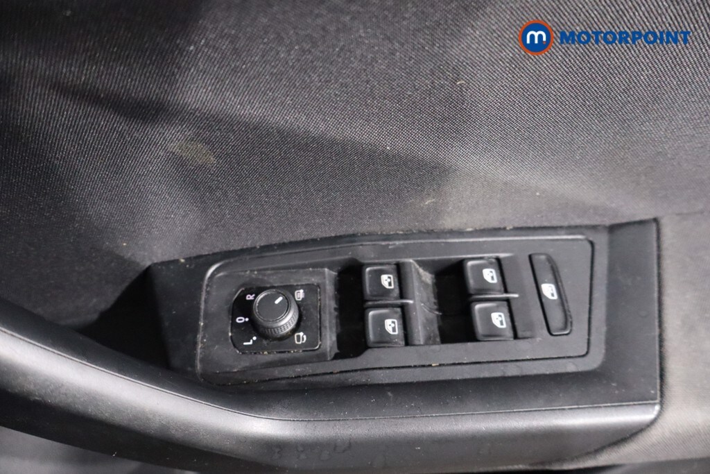 Used Volkswagen T-Roc for sale - 77000344: Photo 26