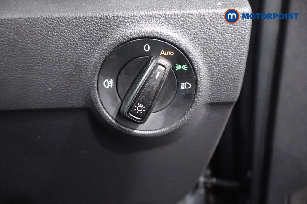 Used Volkswagen T-Roc for sale - 77000344: Photo 27