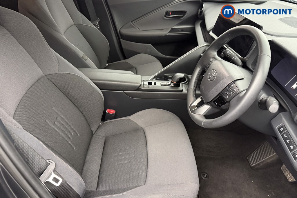 Used Toyota C-HR 2024 for sale - 76143367: Photo 27